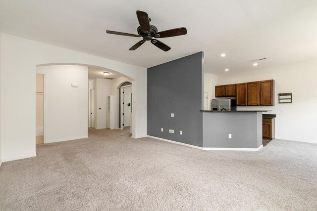 1413 Carylake Circle, Columbus, OH 43240