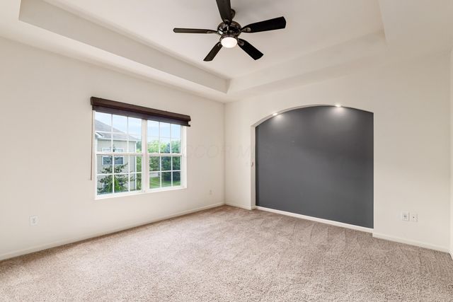 1413 Carylake Circle, Columbus, OH 43240
