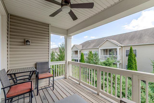 1413 Carylake Circle, Columbus, OH 43240