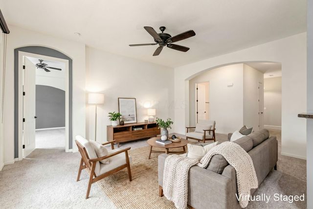 1413 Carylake Circle, Columbus, OH 43240