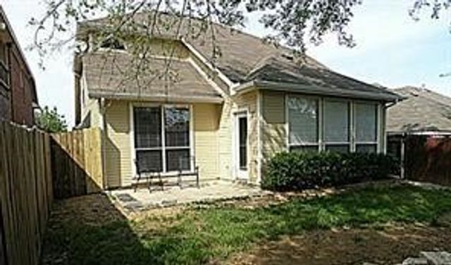 4904 Lodgepole Lane, Fort Worth, TX 76137
