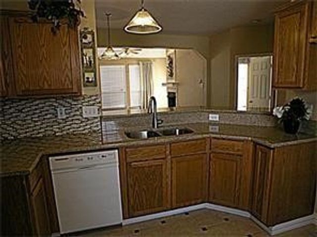 4904 Lodgepole Lane, Fort Worth, TX 76137