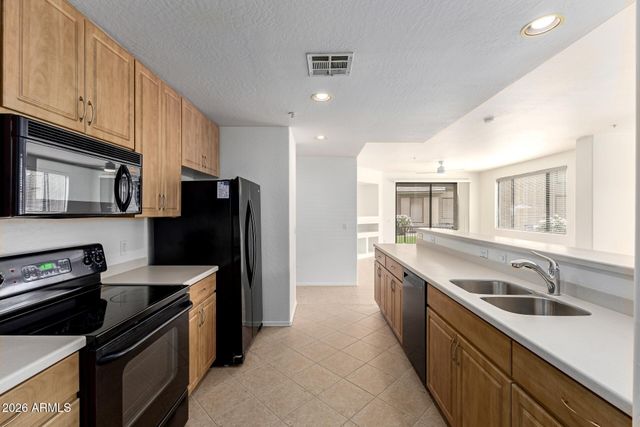 705 W QUEEN CREEK Road 1167, Chandler, AZ 85248