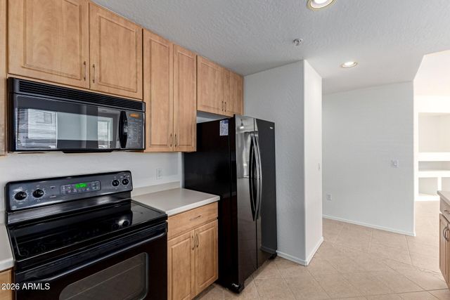 705 W QUEEN CREEK Road 1167, Chandler, AZ 85248