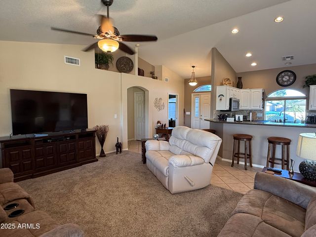 11401 E MEDINA Avenue, Mesa, AZ 85209