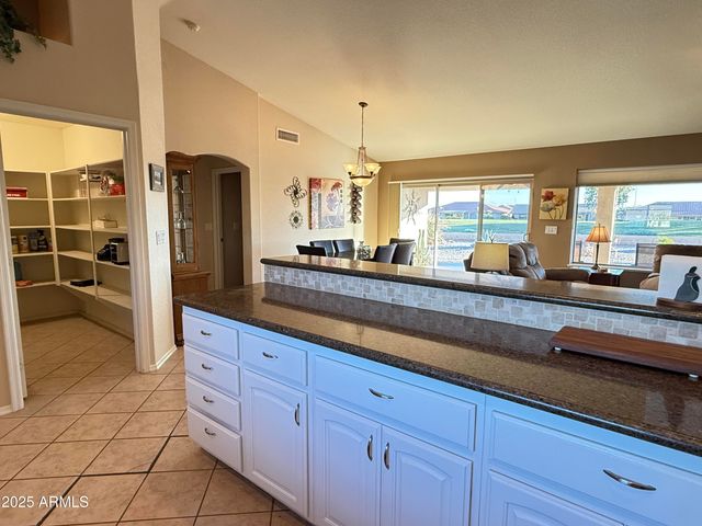 11401 E MEDINA Avenue, Mesa, AZ 85209