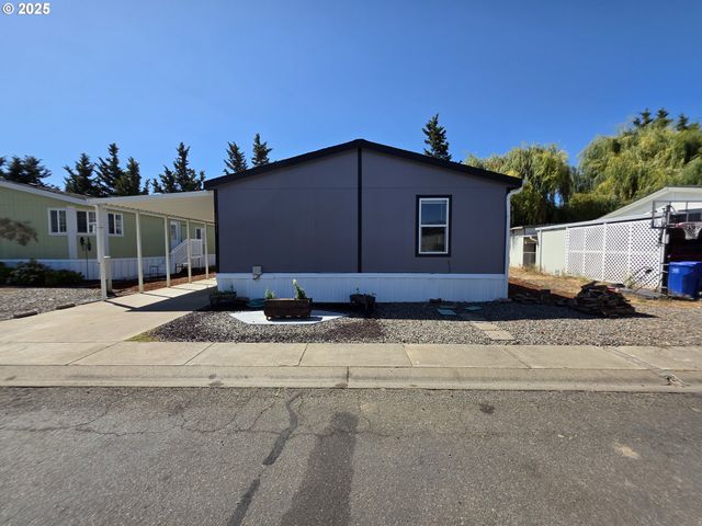 231 OWYHEE Ln, Roseburg, OR 97471