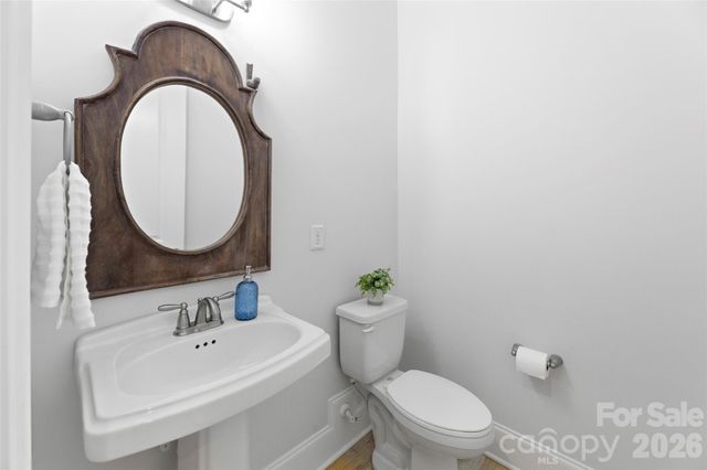 1009 Princessa Drive, Matthews, NC 28104