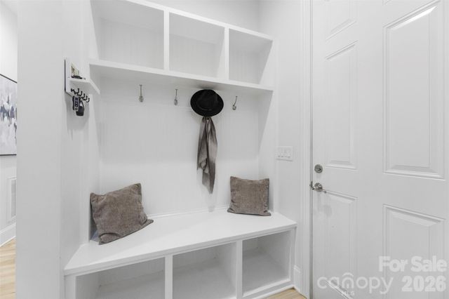 1009 Princessa Drive, Matthews, NC 28104