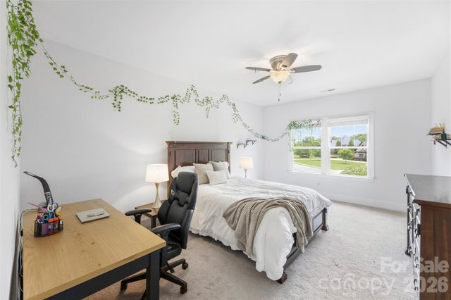 1009 Princessa Drive, Matthews, NC 28104