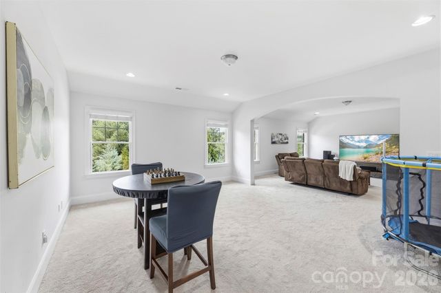 1009 Princessa Drive, Matthews, NC 28104