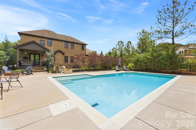 1009 Princessa Drive, Matthews, NC 28104