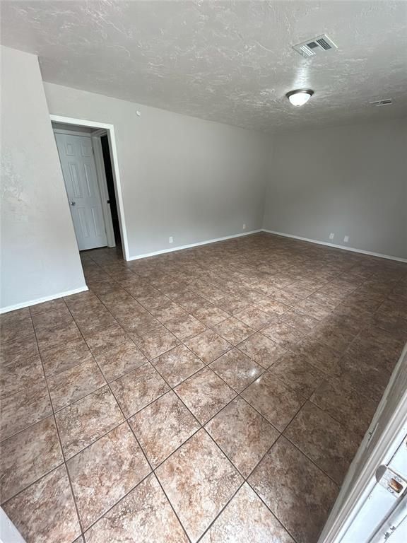 7001 NW 12th Street, Oklahoma City, OK 73127