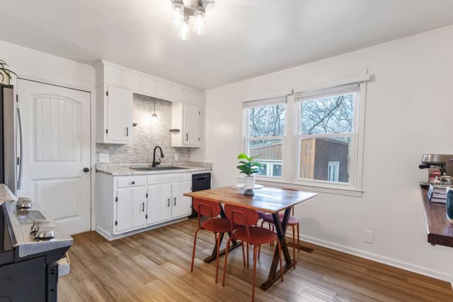 327 Dinwiddie Dr, Madison, TN 37115