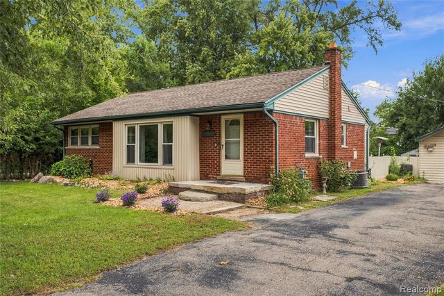 19200 Flamingo Boulevard, Livonia, MI 48152