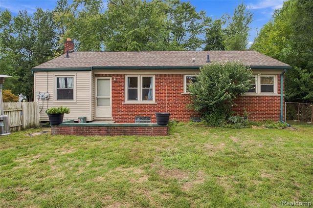 19200 Flamingo Boulevard, Livonia, MI 48152