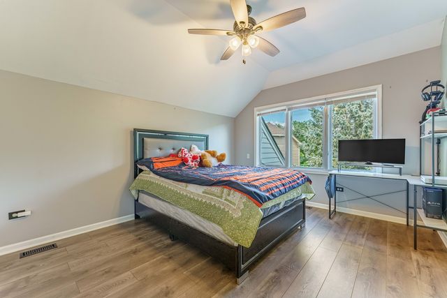926 Edgewood Drive, Sugar Grove, IL 60554