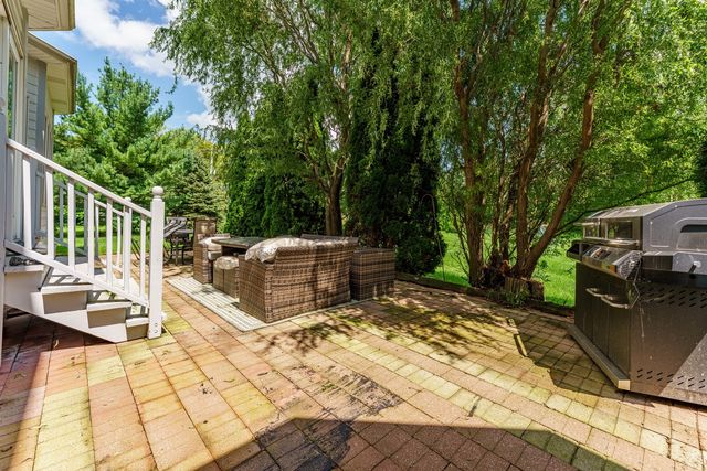 926 Edgewood Drive, Sugar Grove, IL 60554