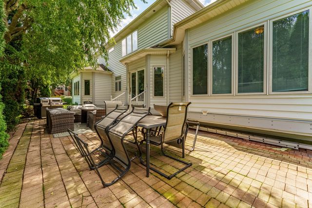 926 Edgewood Drive, Sugar Grove, IL 60554