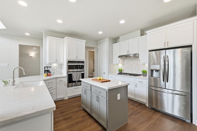6212 Leatherstem Road, Flower Mound, TX 76226