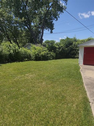 24051 Geneva Street, Oak Park, MI 48237