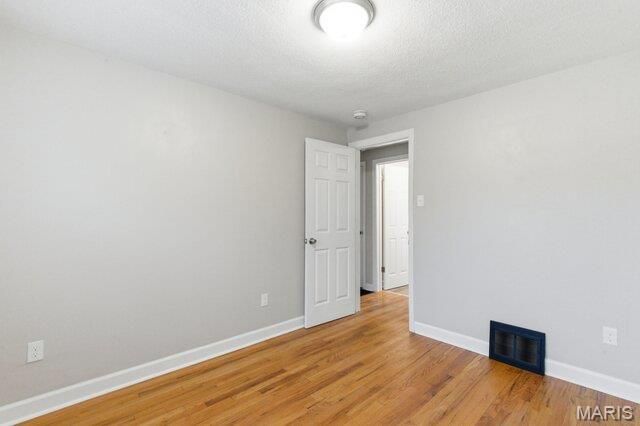 4615 Hatz Street, Northwoods, MO 63121