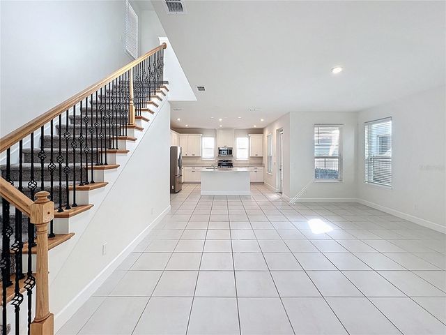 4624 PRAIRIE CREEK STREET, Winter Garden, FL 34787