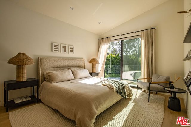 28869 Selfridge Drive, Malibu, CA 90265