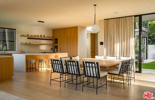 28869 Selfridge Drive, Malibu, CA 90265