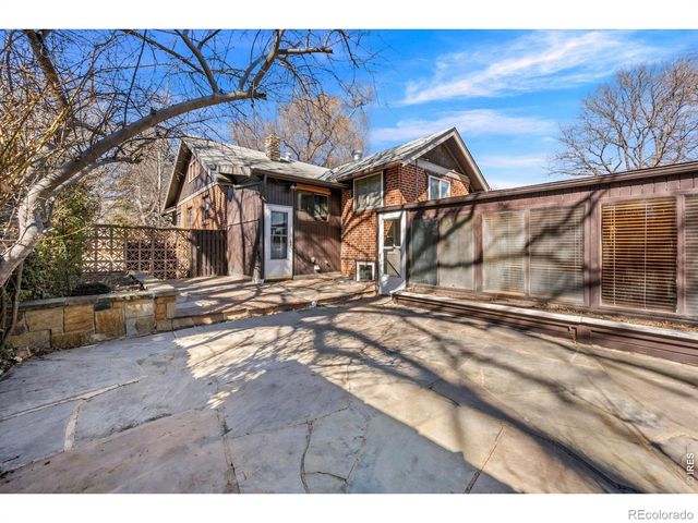 832 Gay Street, Longmont, CO 80501