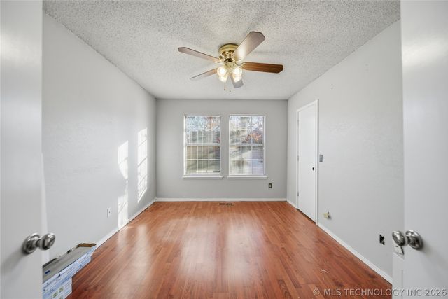 6211 E 77th Street, Tulsa, OK 74136