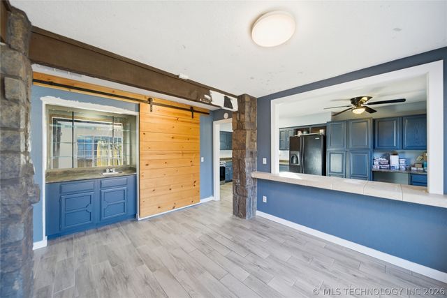 6211 E 77th Street, Tulsa, OK 74136