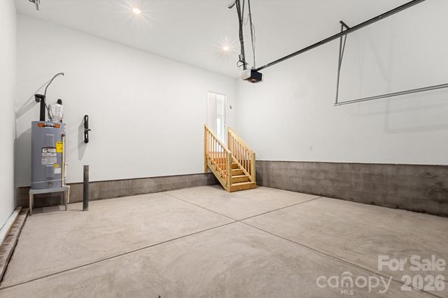 106 Indian Wells Court, Harmony, NC 28634