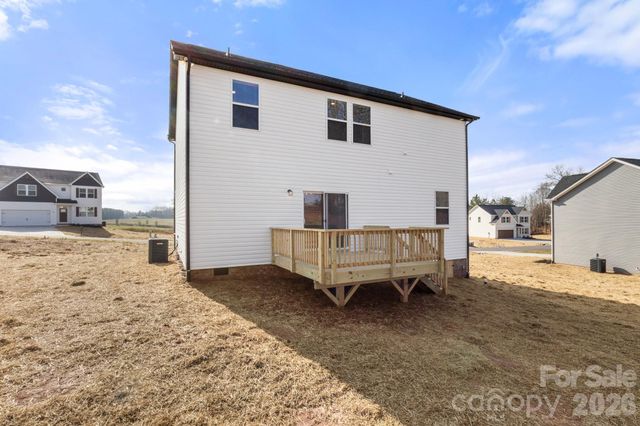 106 Indian Wells Court, Harmony, NC 28634