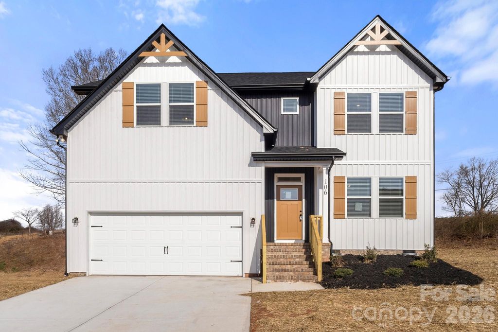 106 Indian Wells Court, Harmony, NC 28634