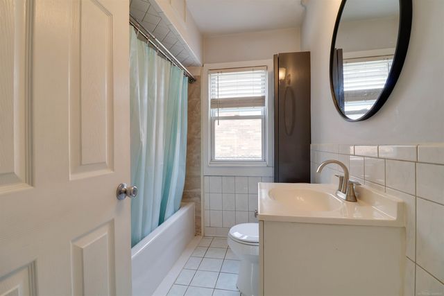 30791 Alger Street, Madison Heights, MI 48071