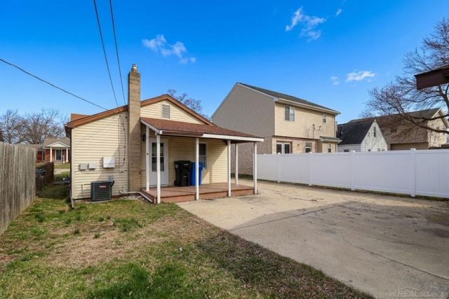 30791 Alger Street, Madison Heights, MI 48071