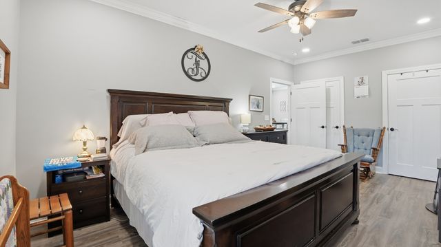 667 Pete Sain Rd, Manchester, TN 37355