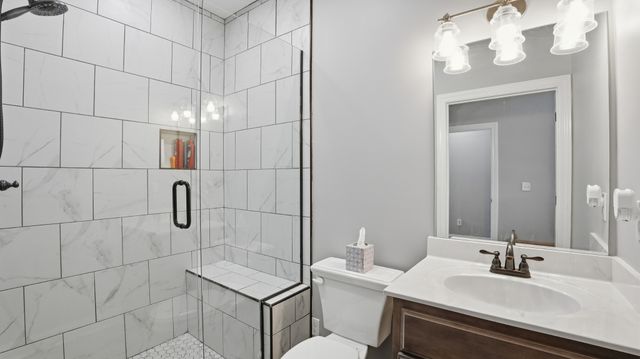 667 Pete Sain Rd, Manchester, TN 37355