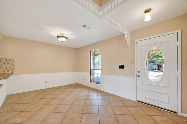 405 Tudor Court, Deer Park, TX 77536