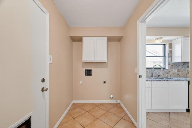 405 Tudor Court, Deer Park, TX 77536