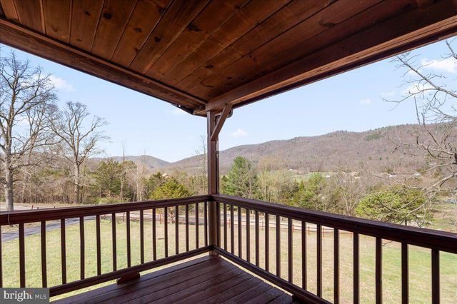 325 COYOTE RUN RD, Mathias, WV 26812
