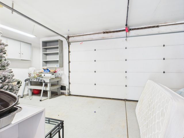 2032 S Topeka Ave, Wichita, KS 67211