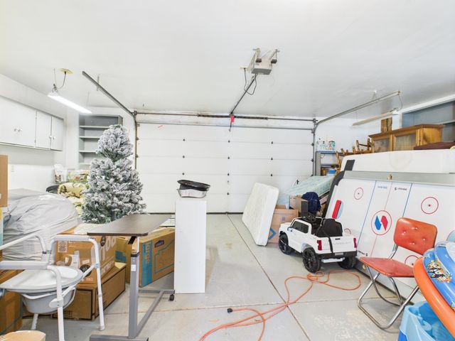 2032 S Topeka Ave, Wichita, KS 67211