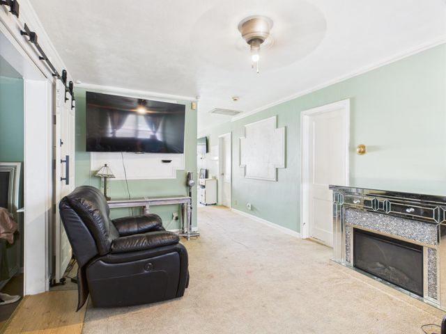 2032 S Topeka Ave, Wichita, KS 67211