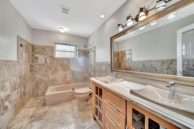 2293 NE 122nd St 2293, North Miami, FL 33181