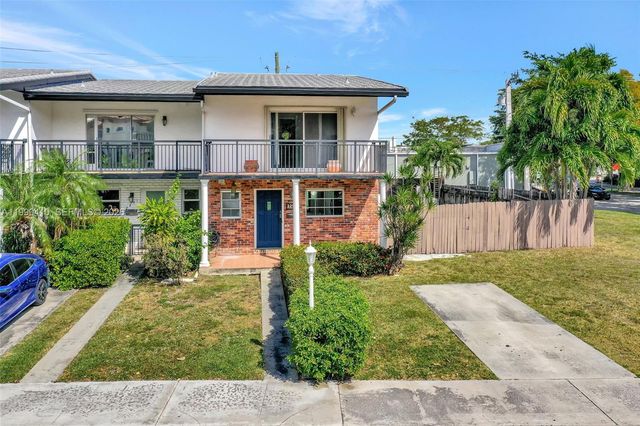 2293 NE 122nd St 2293, North Miami, FL 33181