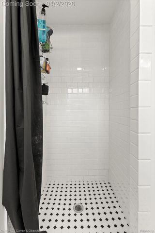 36512 Marler Street, Livonia, MI 48154