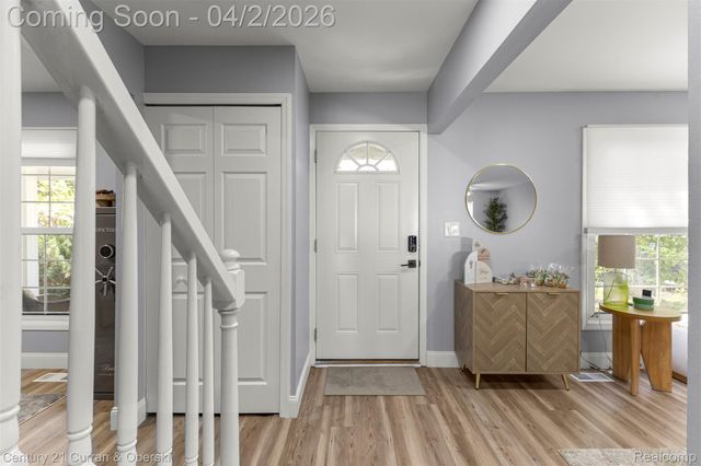 36512 Marler Street, Livonia, MI 48154