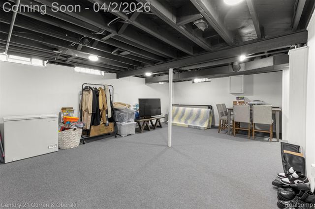 36512 Marler Street, Livonia, MI 48154